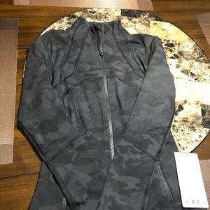Black camo define jacket